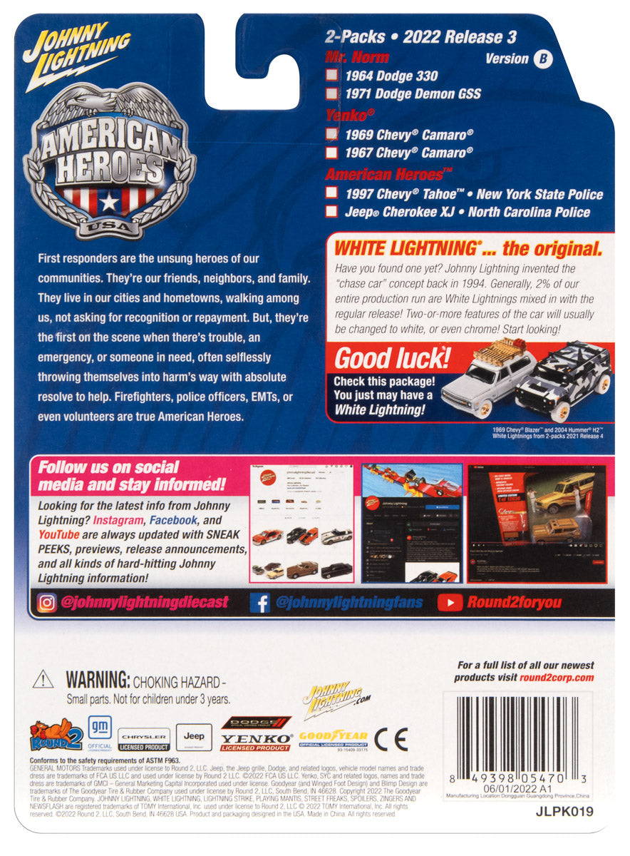 Johnny Lightning 2022 Release 3 American Heroes Version B (2-Pack) 1:64 Scale Diecast