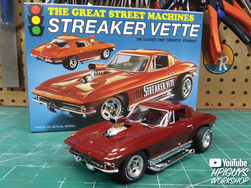 MPC 1967 Chevy Corvette Stingray "Streaker Vette" 1:25 Scale Model Kit