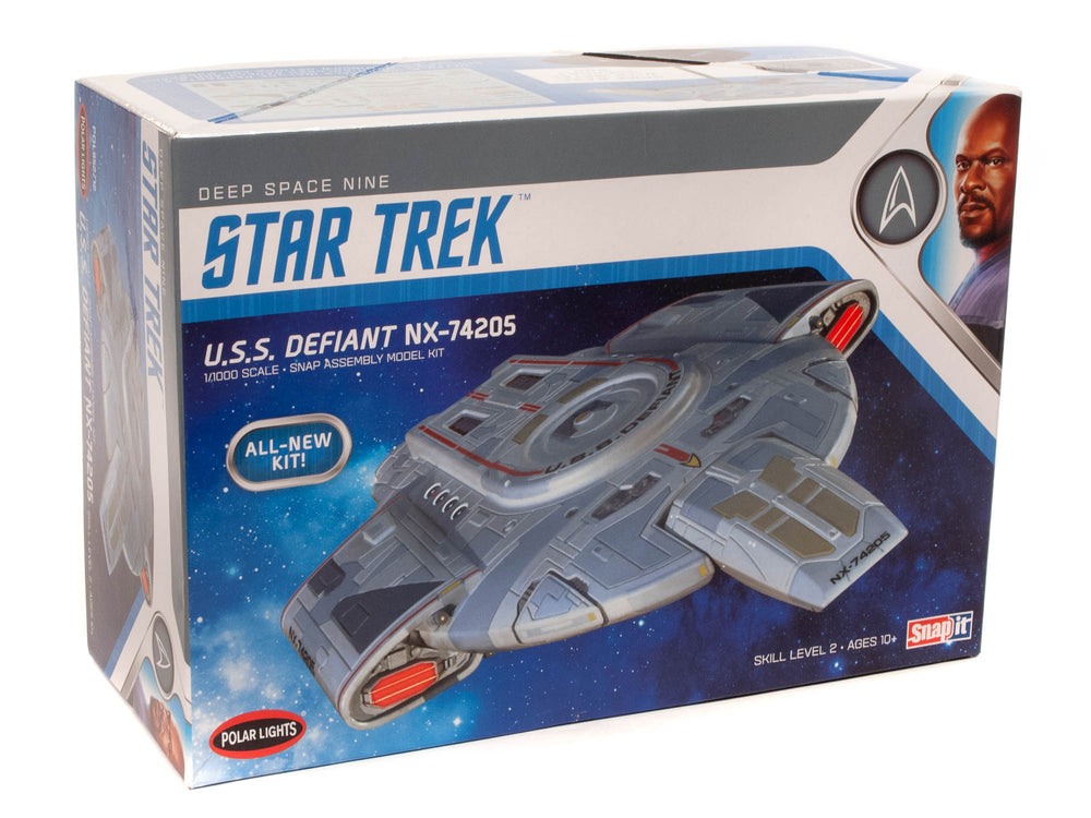 Polar Lights Star Trek U.S.S. Defiant 1:1000 Scale SNAP Model Kit