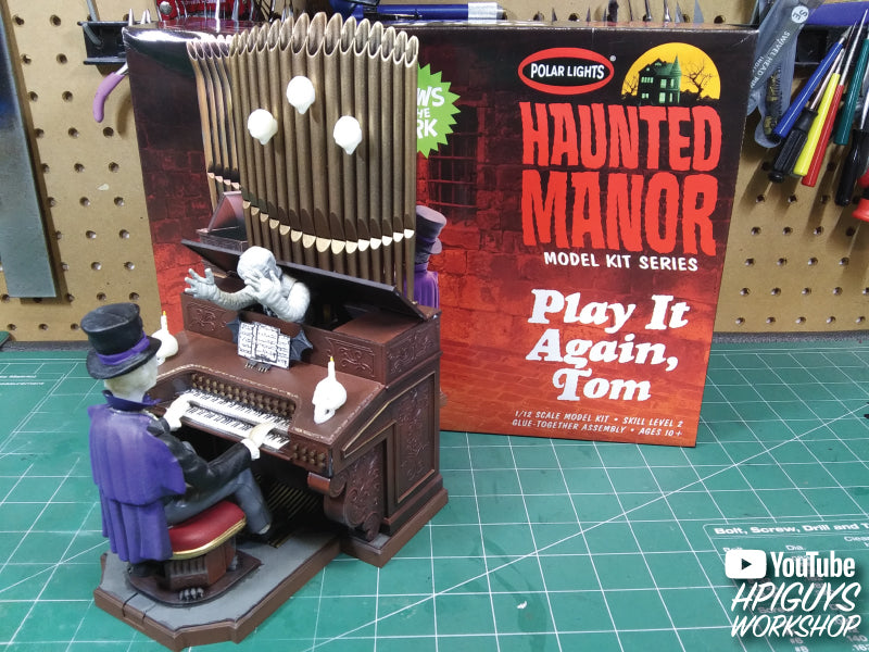 Polar Lights Haunted Manor: Play It Again, Tom! 1:12 Scale Model Kit