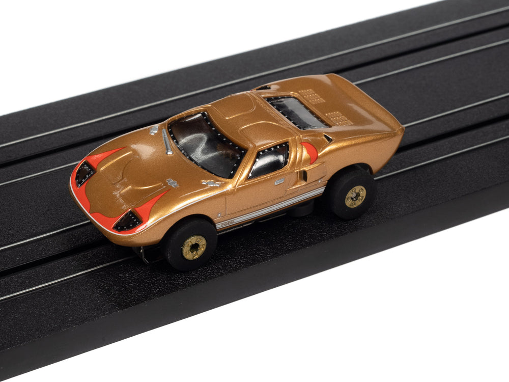 Auto World Thunderjet Cars N Coffee 1966 Ford GT40 (gold) HO Scale Slot Car