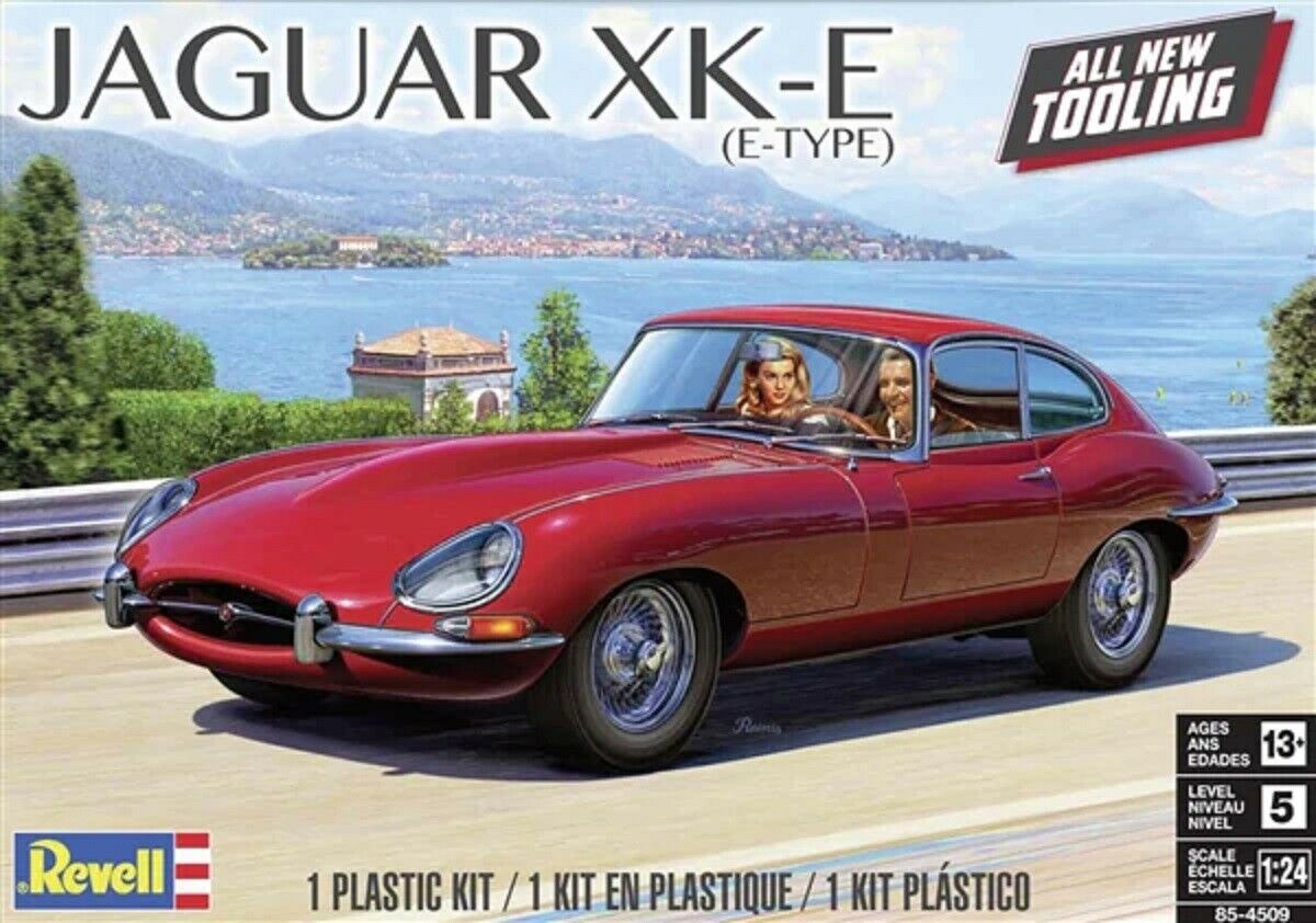 Amazon.co.jp: ビッグスケール 18 レベル Revell ジャガーE-TYPE